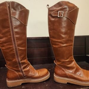 Kelsi Dagger Brooklyn Caramel Leather Design